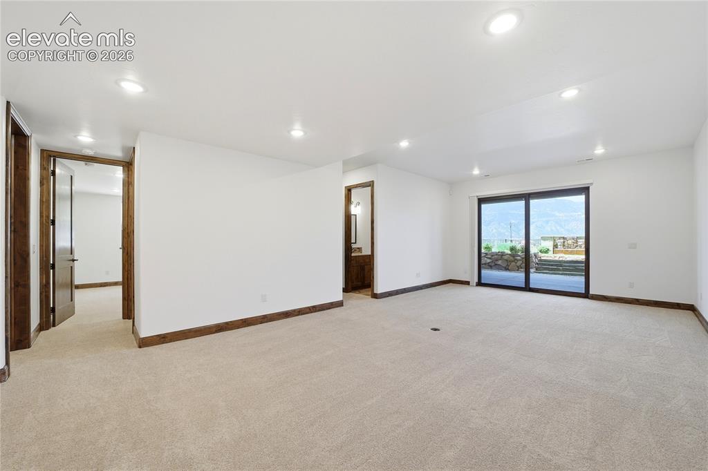 2716 Cathedral Rock View