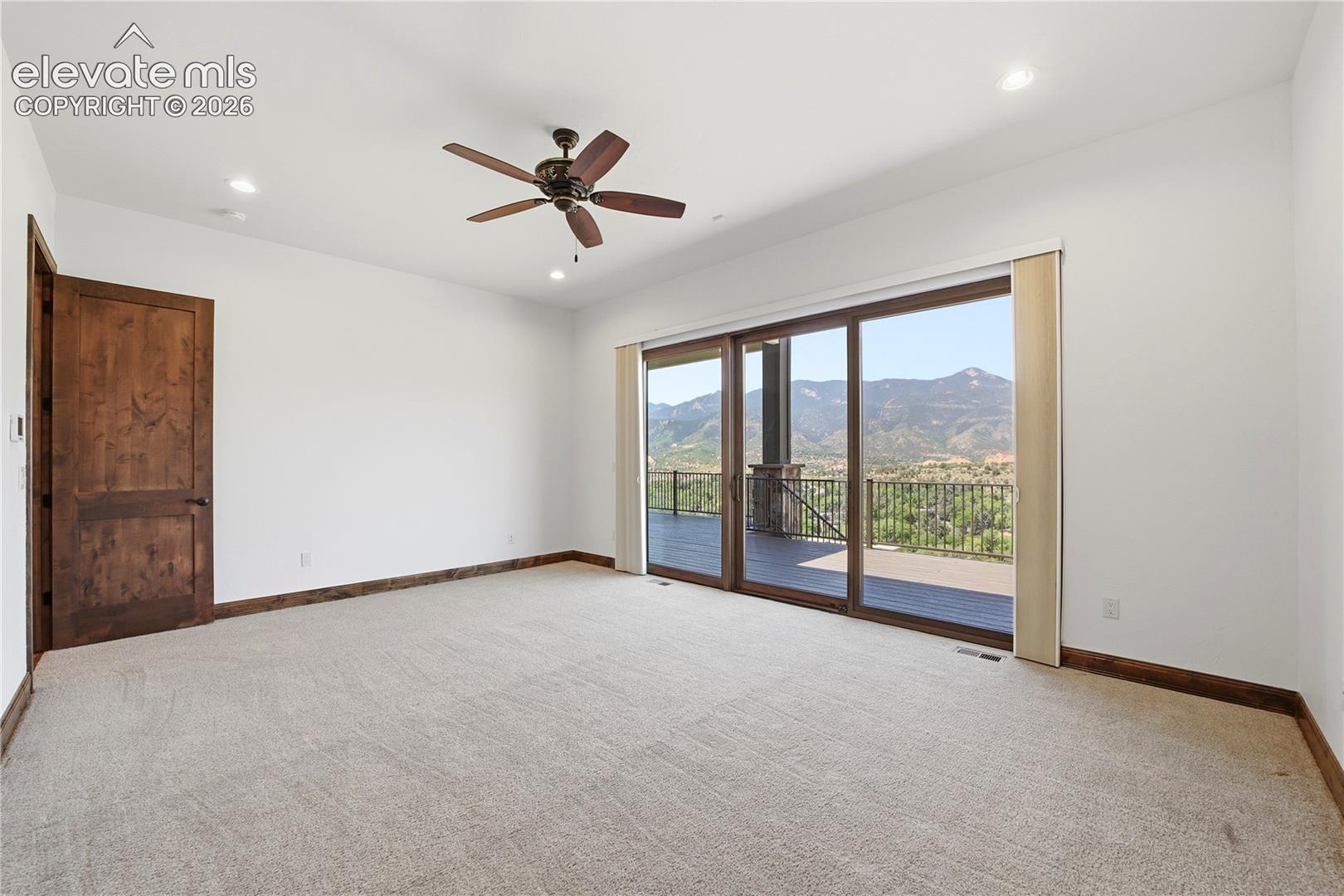2716 Cathedral Rock View