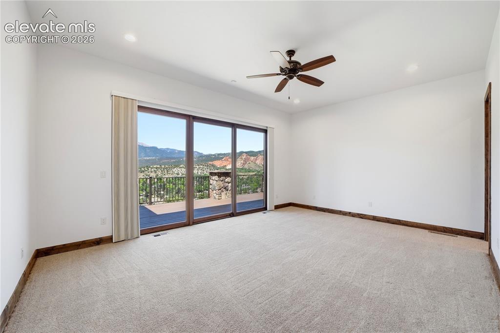 2716 Cathedral Rock View