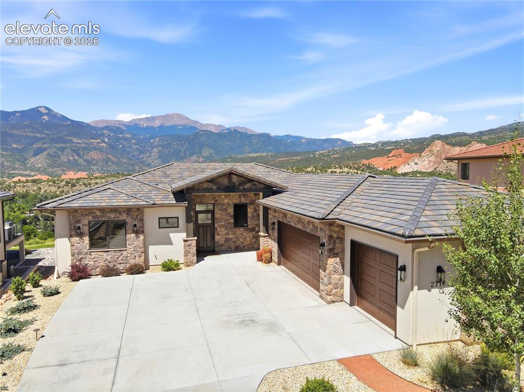 2716 Cathedral Rock View
