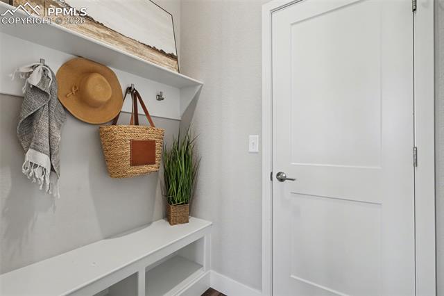 6532 Twin Falls Court