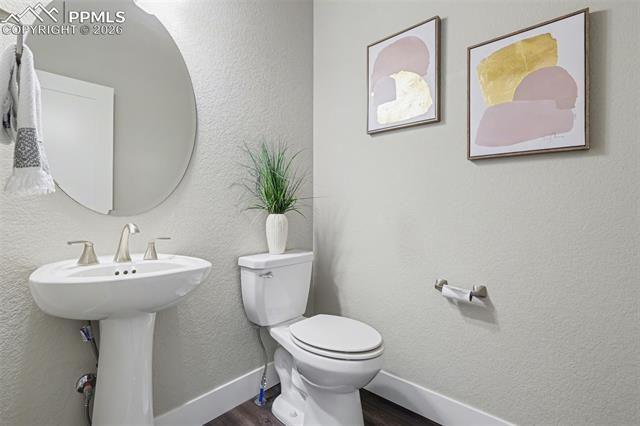 6532 Twin Falls Court