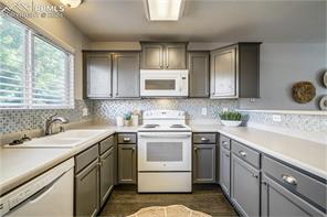 2644 Bannister Court