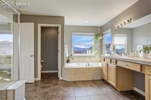 9060 Sky King Drive