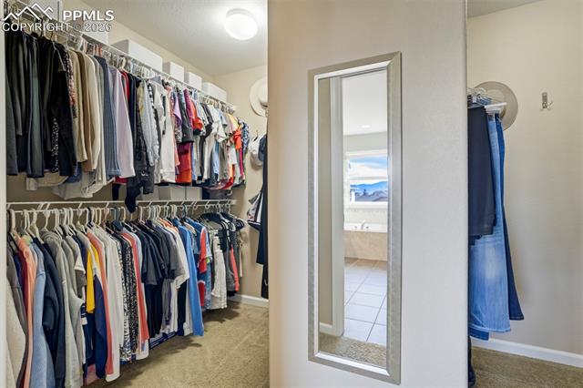 9060 Sky King Drive