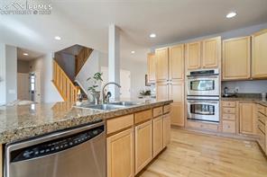 9060 Sky King Drive