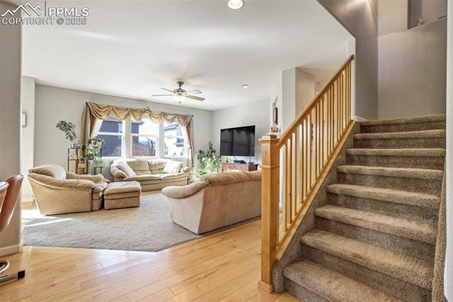 9060 Sky King Drive