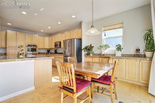 9060 Sky King Drive