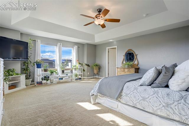 9060 Sky King Drive