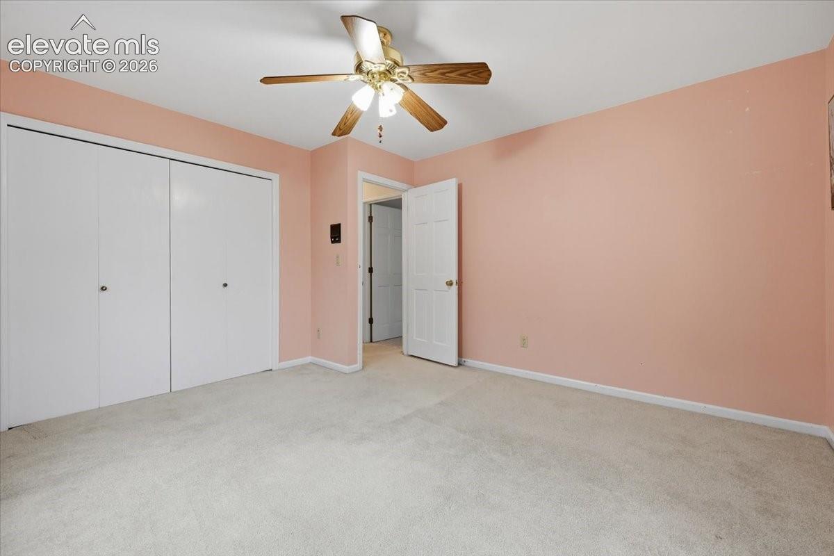 6914 Oak Valley Drive