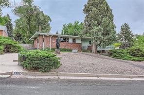 2607 Centre Lane