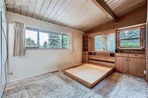 2607 Centre Lane