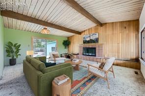 2607 Centre Lane