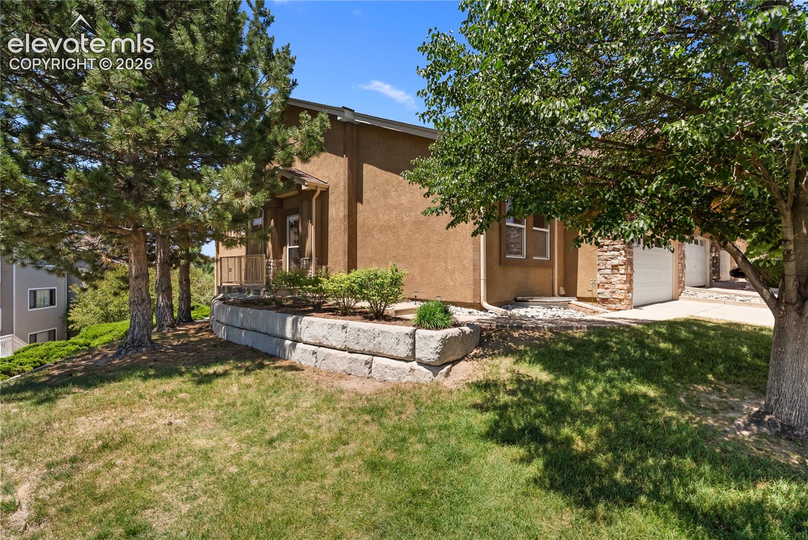 5820 New Crossings Point