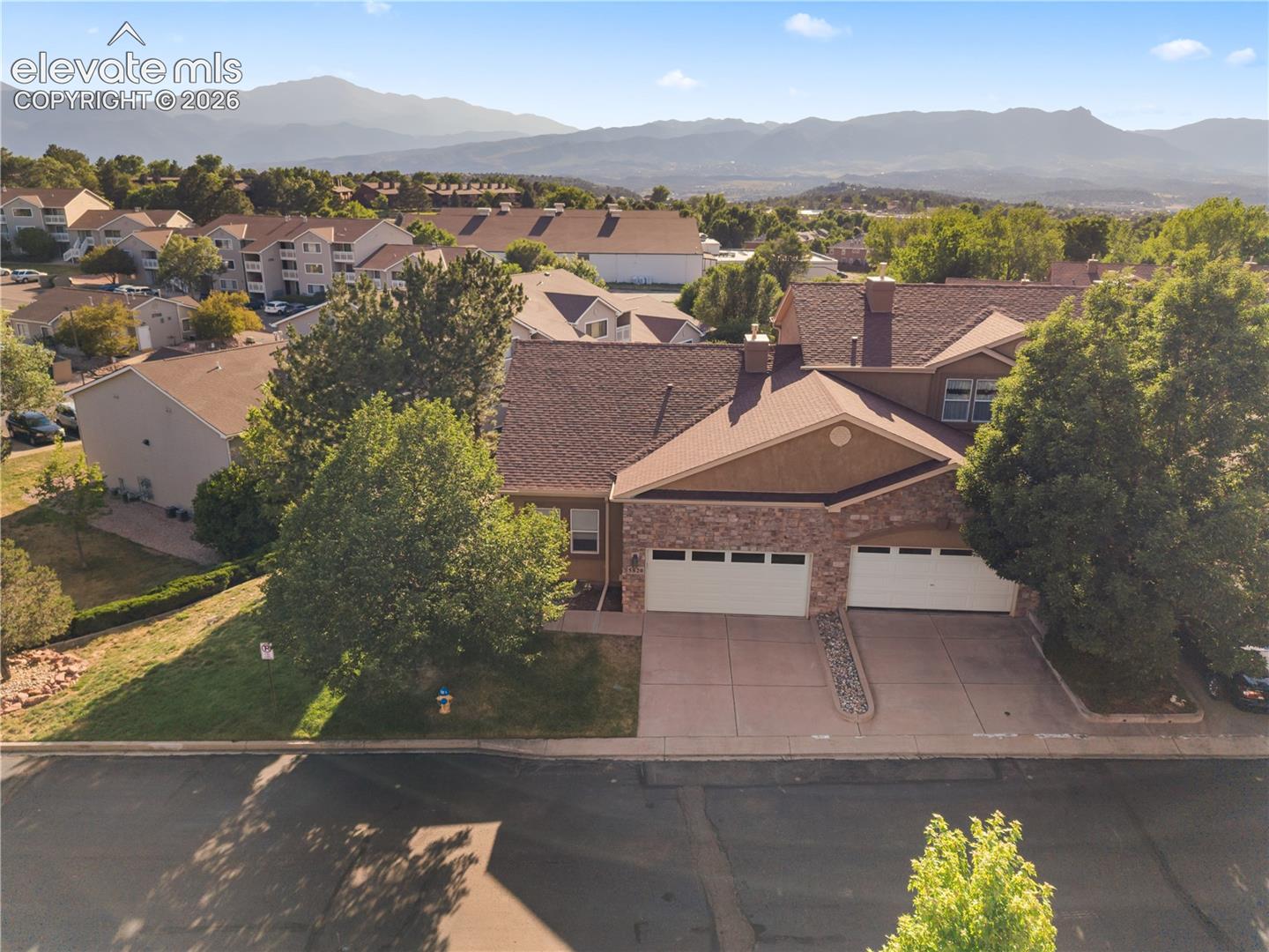 5820 New Crossings Point