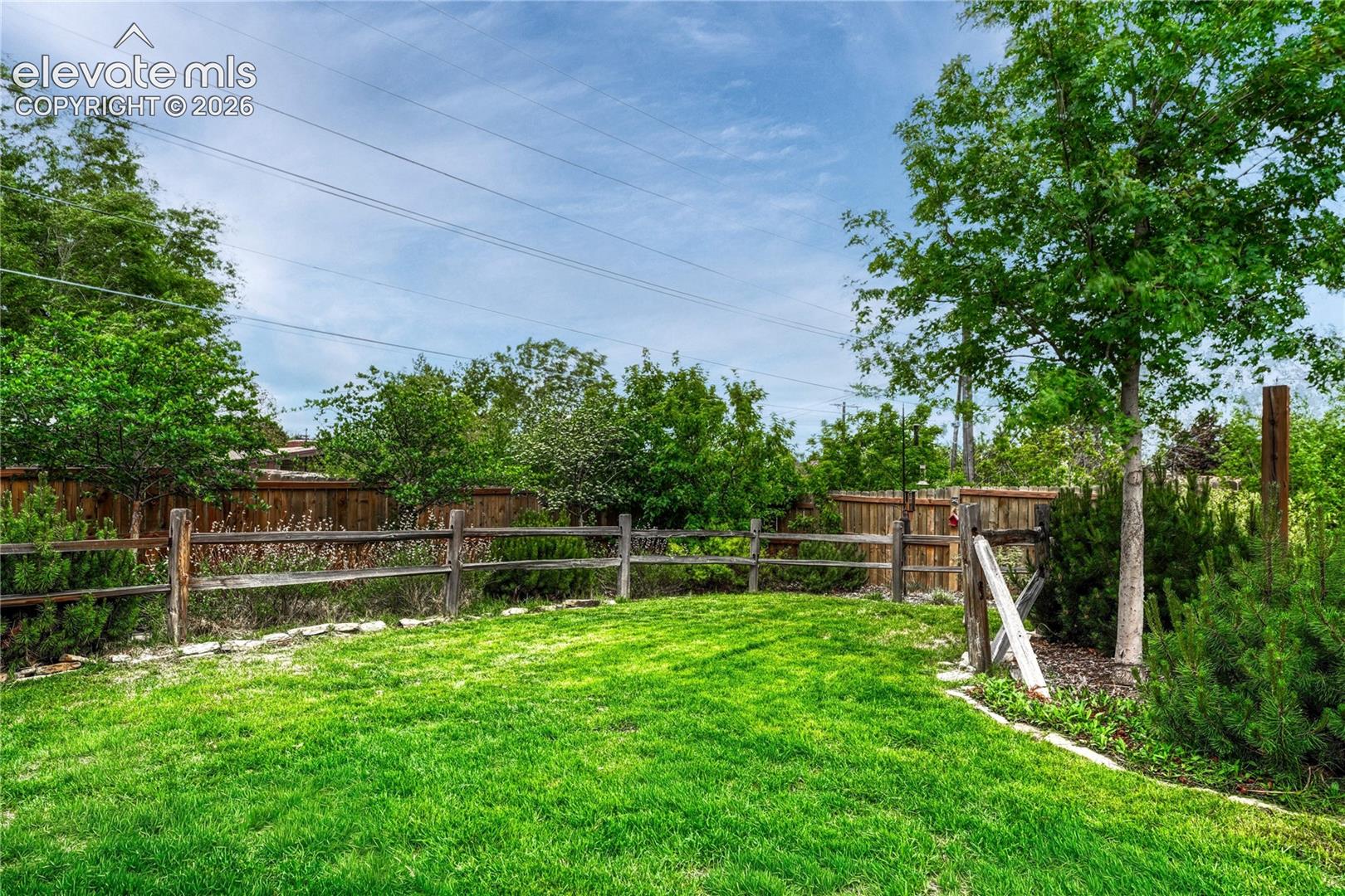 2301 Bedford Lane