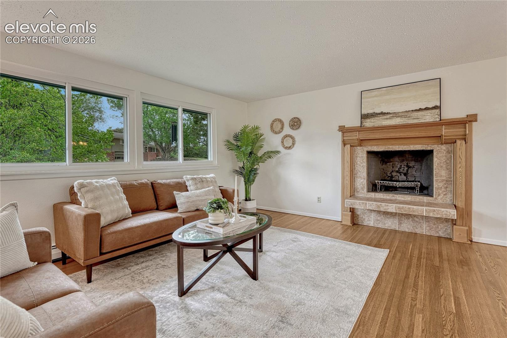 2301 Bedford Lane