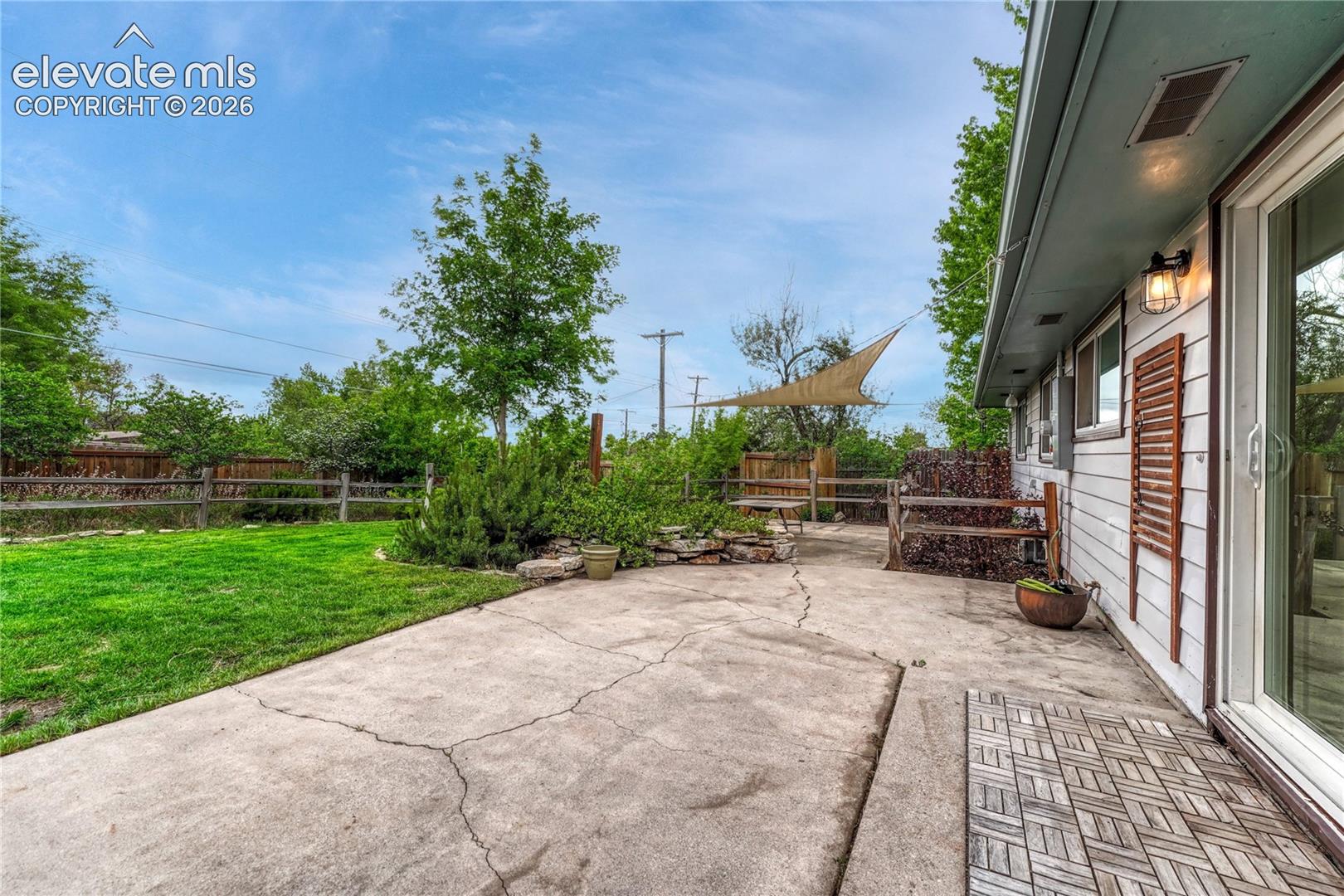 2301 Bedford Lane