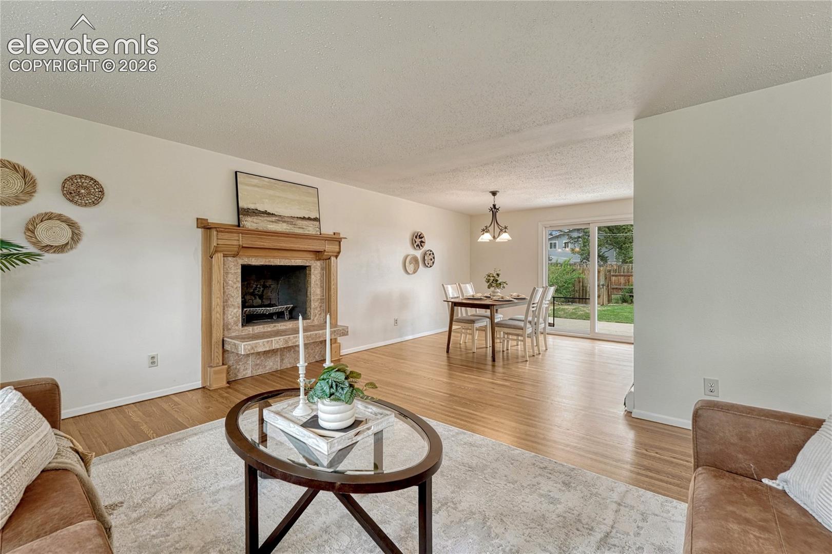 2301 Bedford Lane