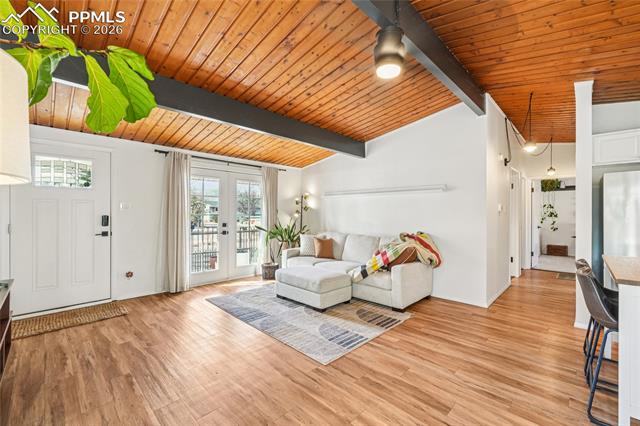 3209 N Arcadia Street