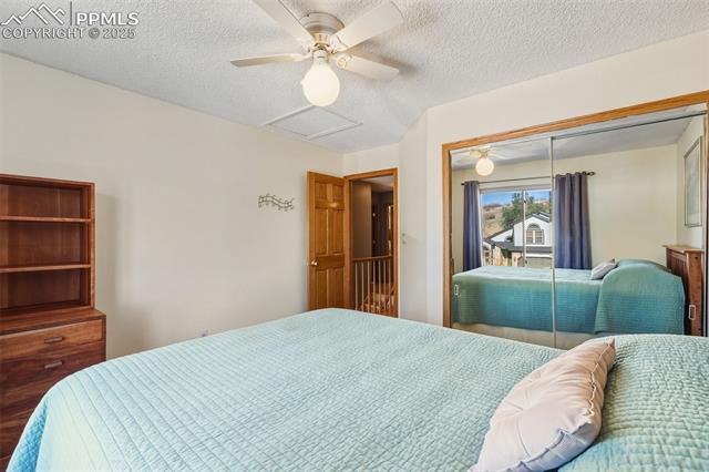 1079 Beacon Hill Way