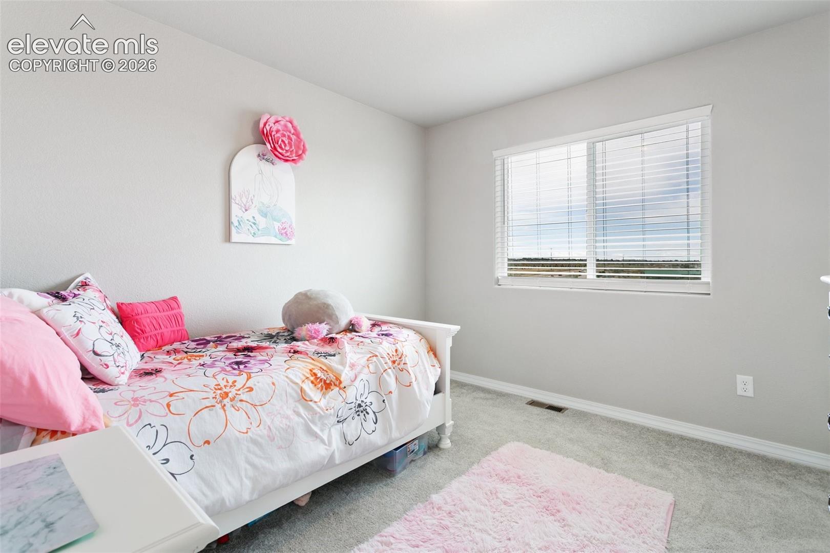7427 Gorgeted Quail Grove