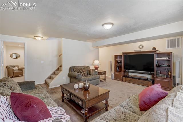 7539 Sailwind Drive