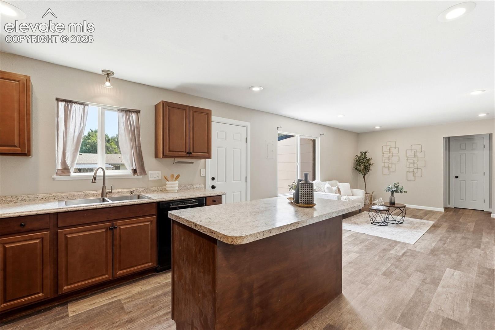 2725 Flintridge Drive