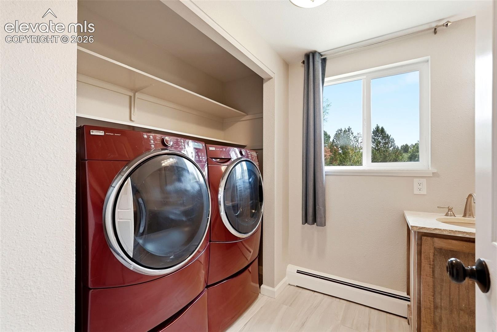 2725 Flintridge Drive