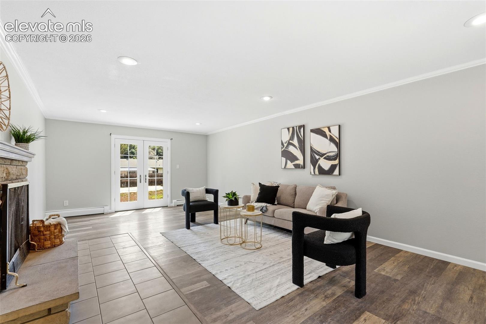 2725 Flintridge Drive