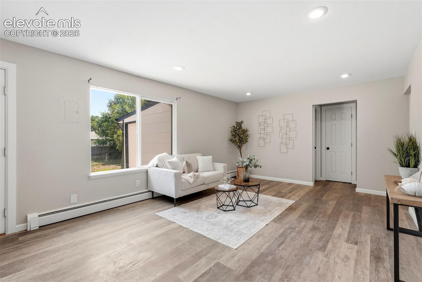 2725 Flintridge Drive
