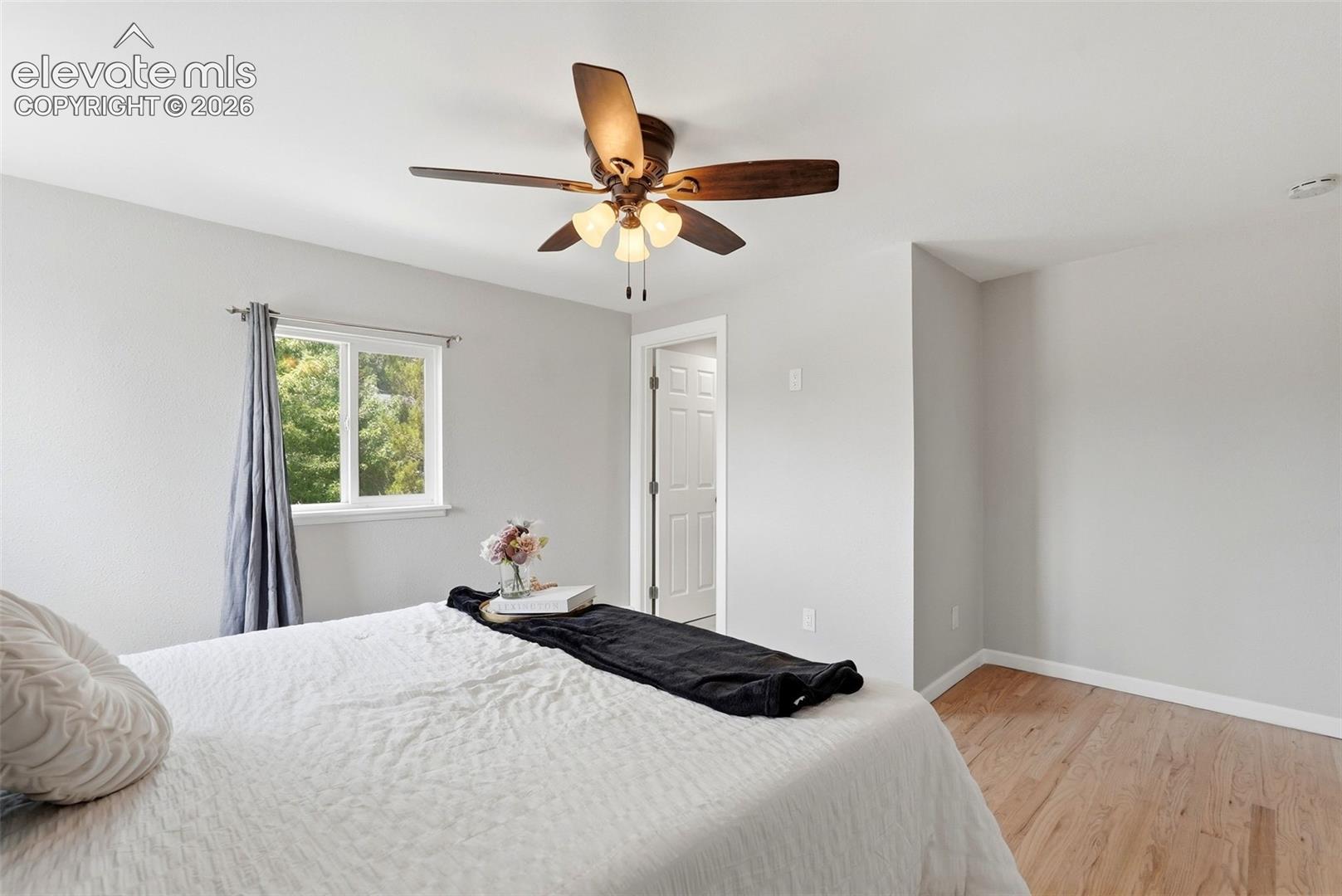 2725 Flintridge Drive