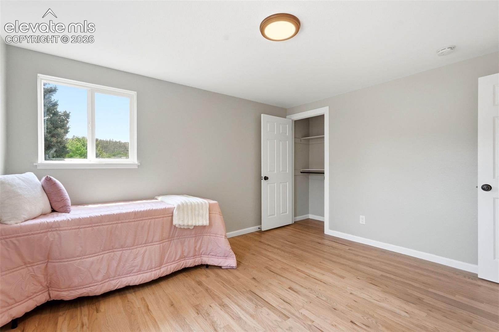 2725 Flintridge Drive