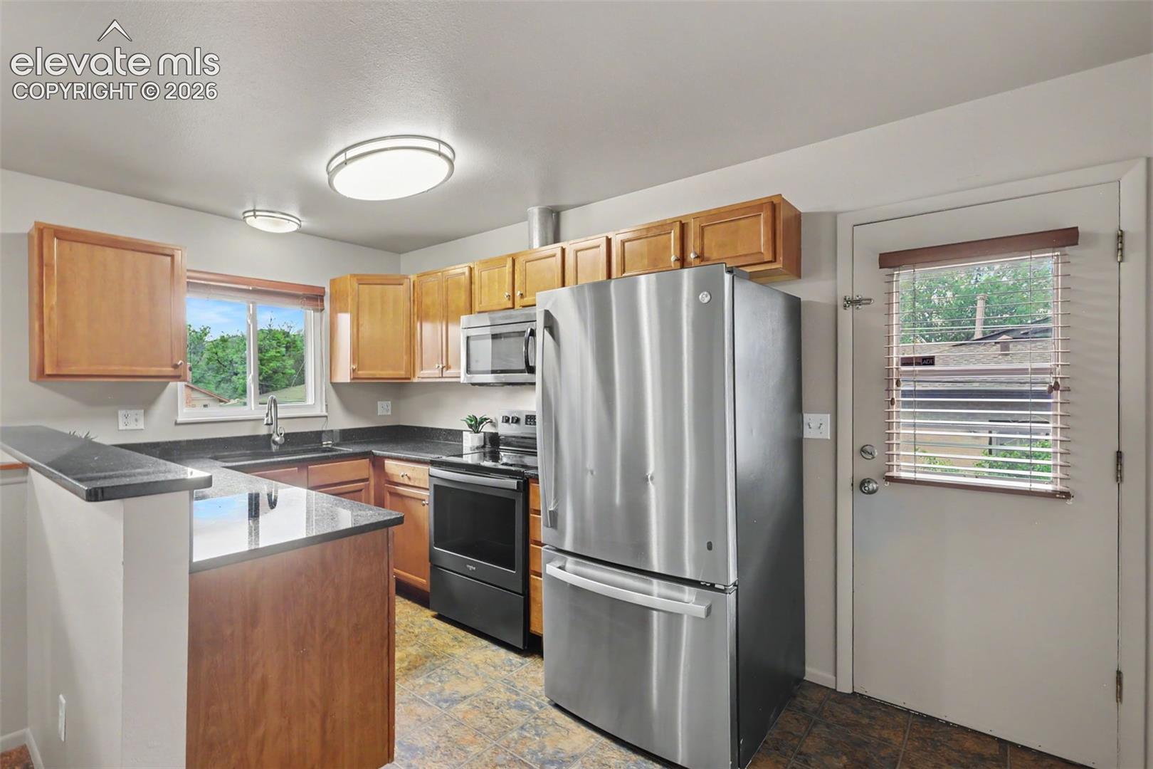 2522 E Buena Ventura Street