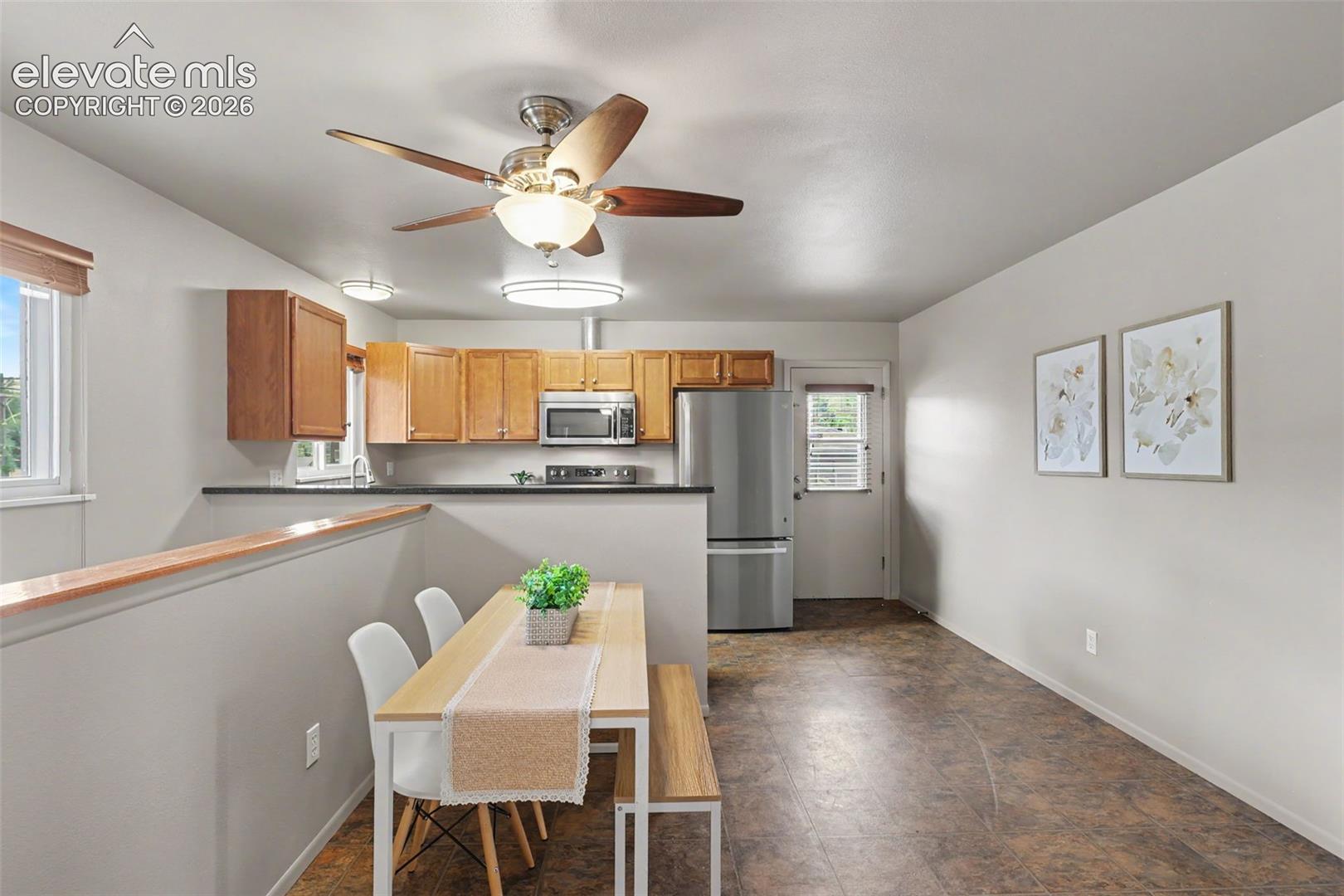 2522 E Buena Ventura Street