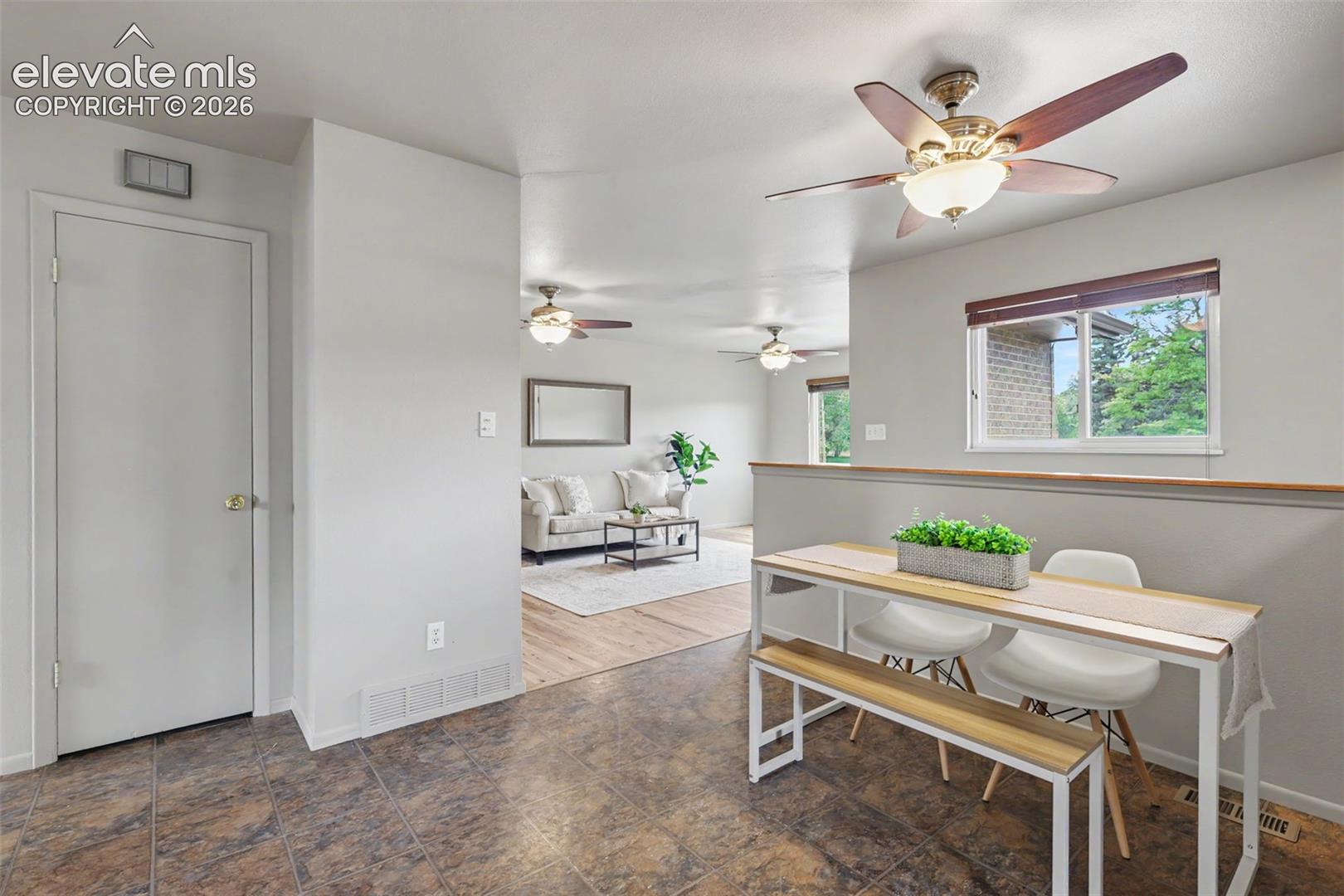 2522 E Buena Ventura Street