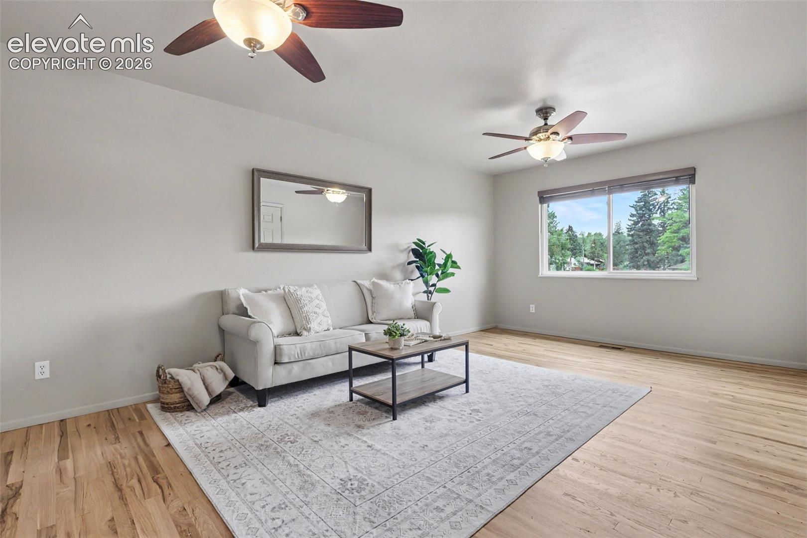 2522 E Buena Ventura Street