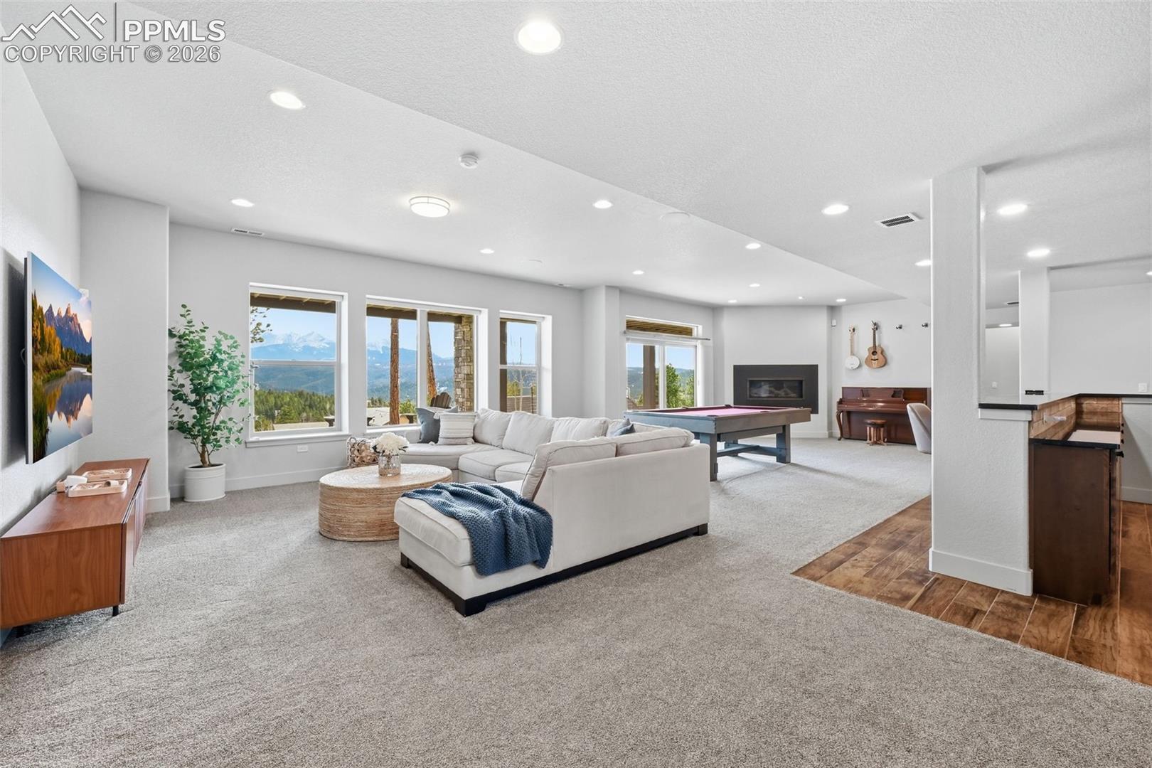 321 Thunder Ridge Drive
