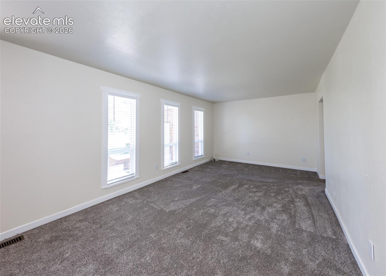 1540 N Ellicott Highway