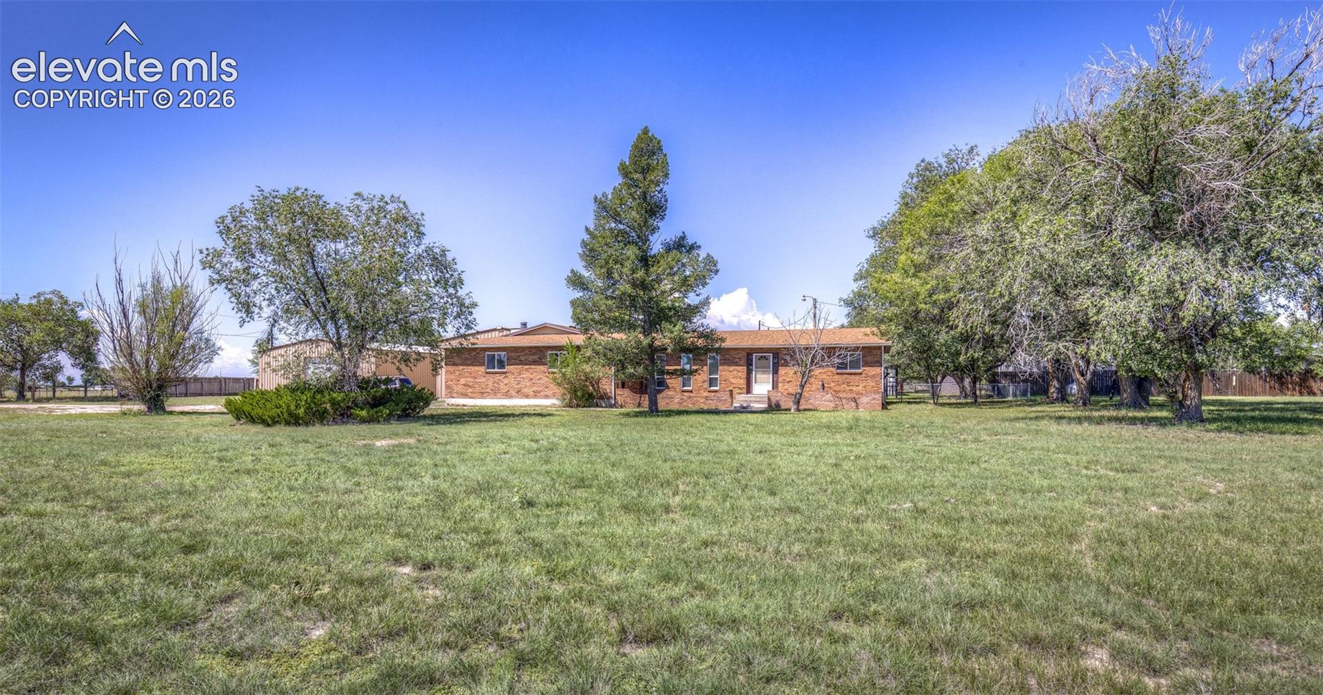 1540 N Ellicott Highway