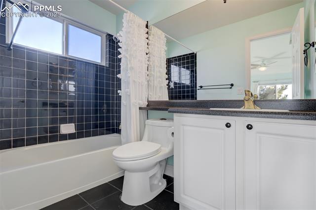 340 Fox Run Circle