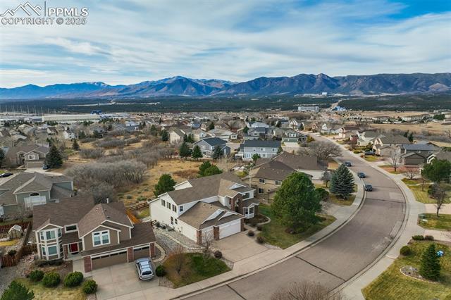 340 Fox Run Circle