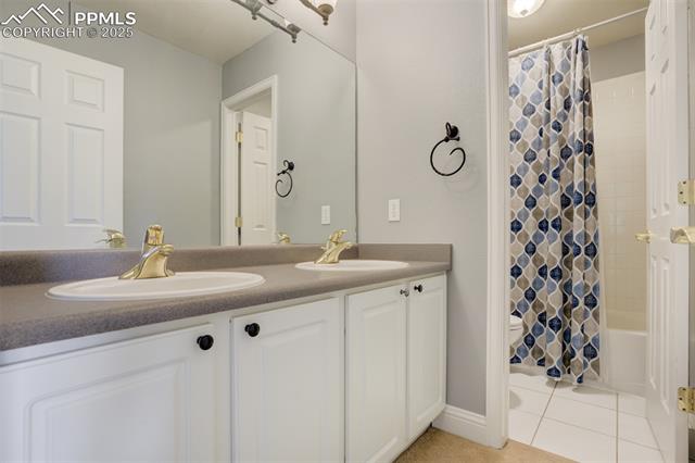 340 Fox Run Circle