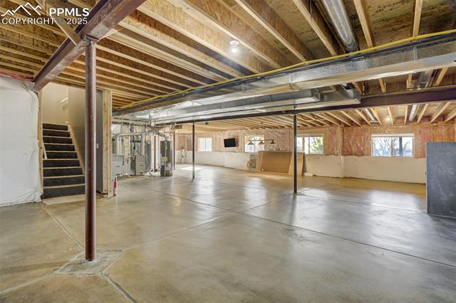 340 Fox Run Circle