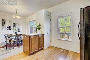 1118 Walters Point