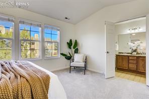 1118 Walters Point