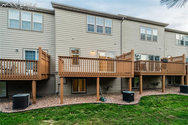1118 Walters Point