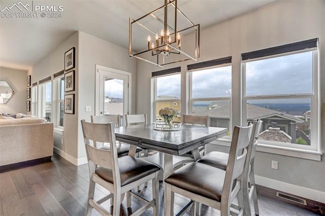 11595 Spectacular Bid Circle