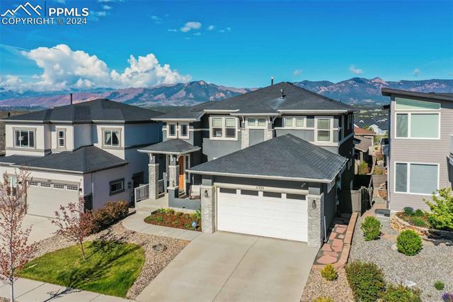 11595 Spectacular Bid Circle