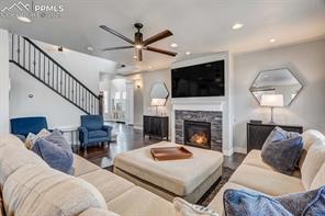 11595 Spectacular Bid Circle